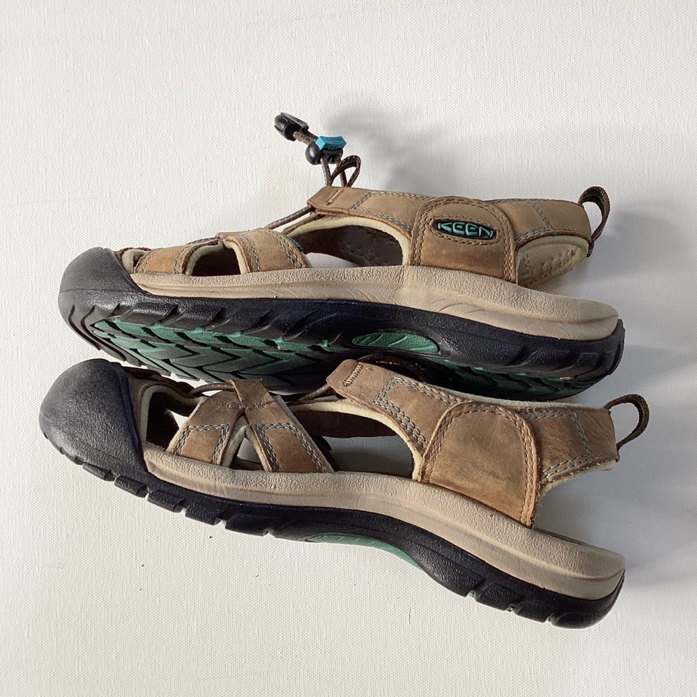 Keen Tan Sandals - Picture 6 of 11